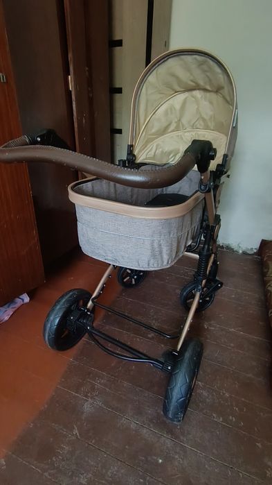 Коляска для новорожденных бу
