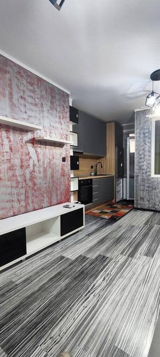 Дава се под наем Двустаен апартамент в Бургас, Меден рудник - зона А - 70 кв.м за 331.5 € - Снимка #1