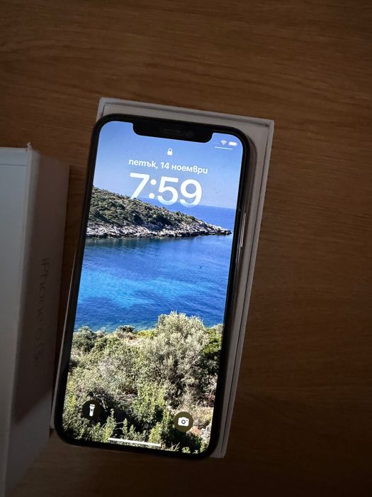 iPhone 11 Pro запазен