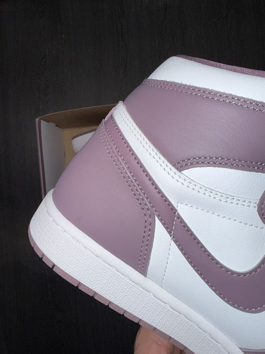 Обувки Air Jordan 1 Retro High OG "Mauve" - размер 44.5