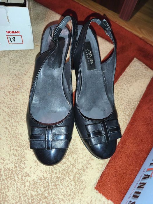 Pantofi dama tip sanda