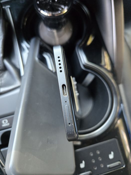 Продам Xiaomi Poco X6 Pro 18/512gb.