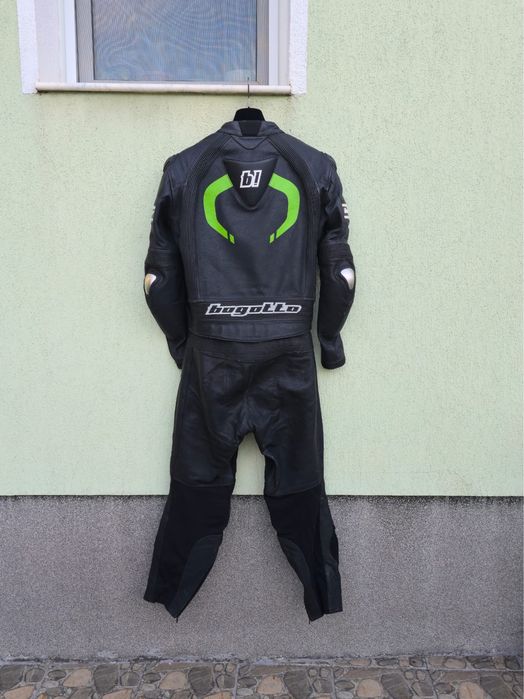 Combinezon moto Piele Bogotto marimea 56 aproape nou