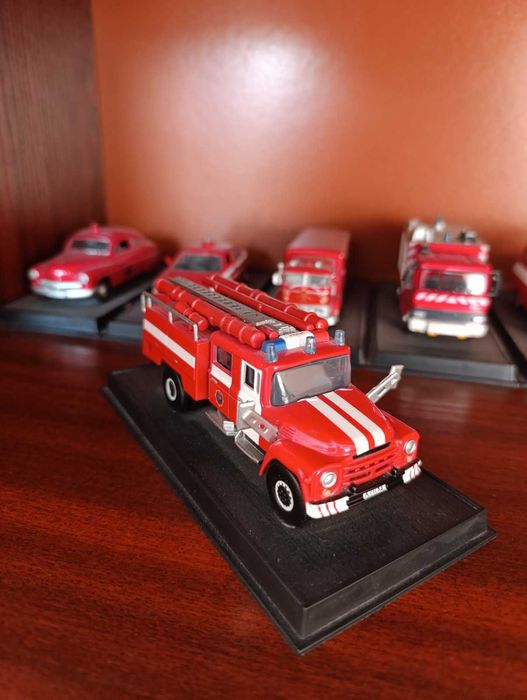 Пожарникарски камиончета-колекция