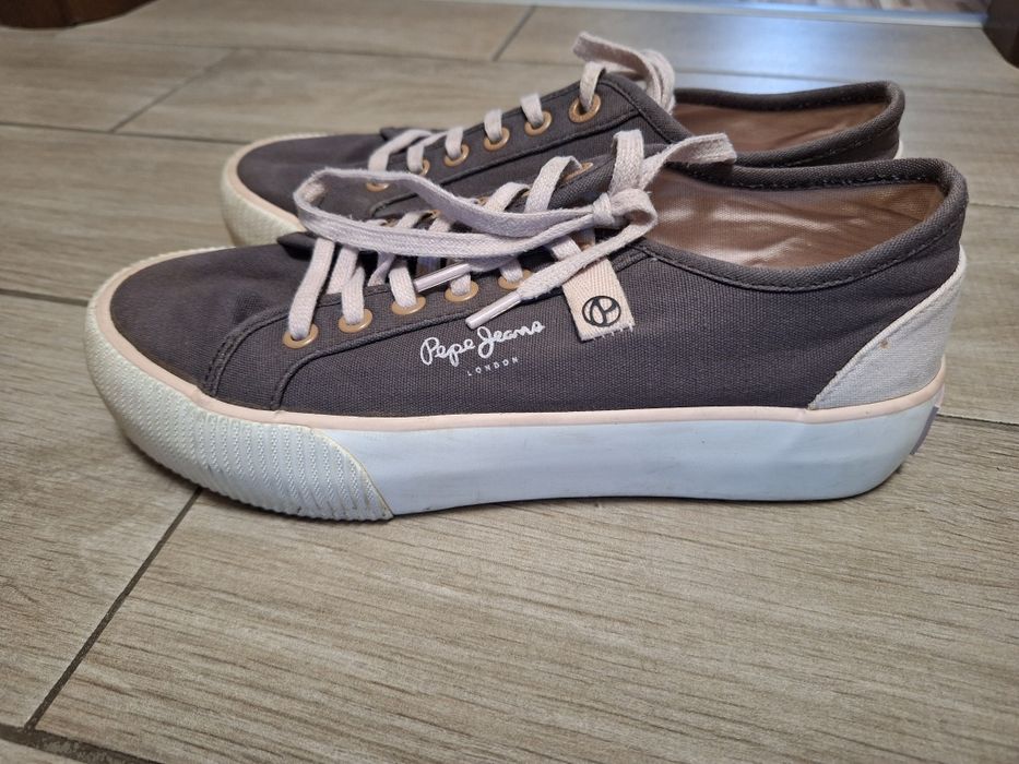 Кецове Pepe Jeans кафяви