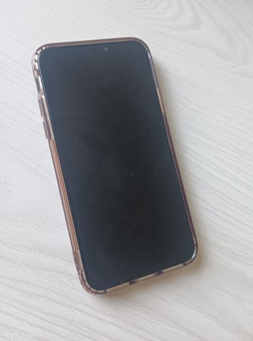 Iphone xs sotiladi holati yaxshi yonkus 100, xotira 64 gb