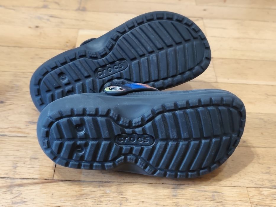 Crocs черни подплатени пантофи размер 32.5