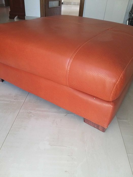 Set canapea de colt si fotoliu din piele naturala