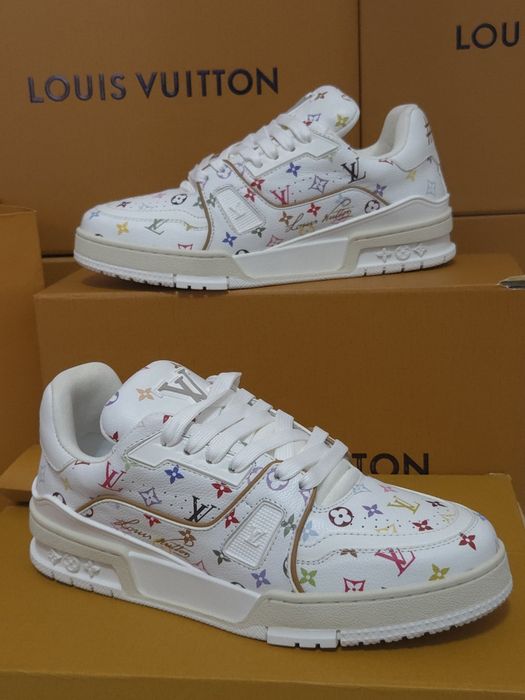 Louis Vuiiton #54