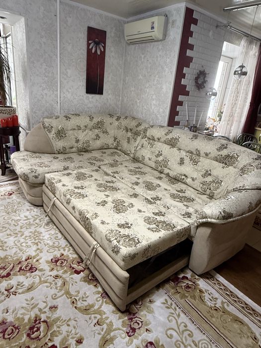 Продам угловой диван