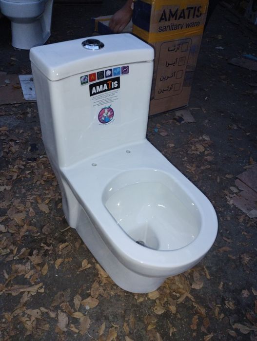 Унитаз моноблок с двойным сливом