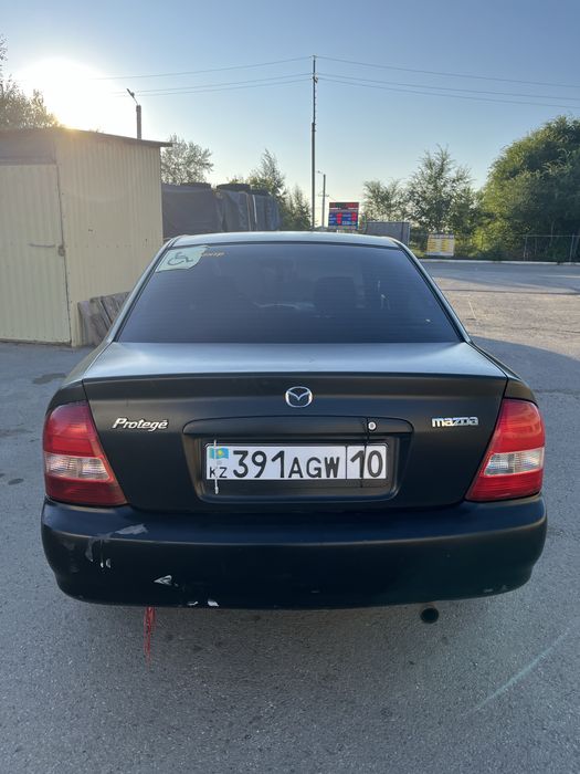 Продам Mazda Protege