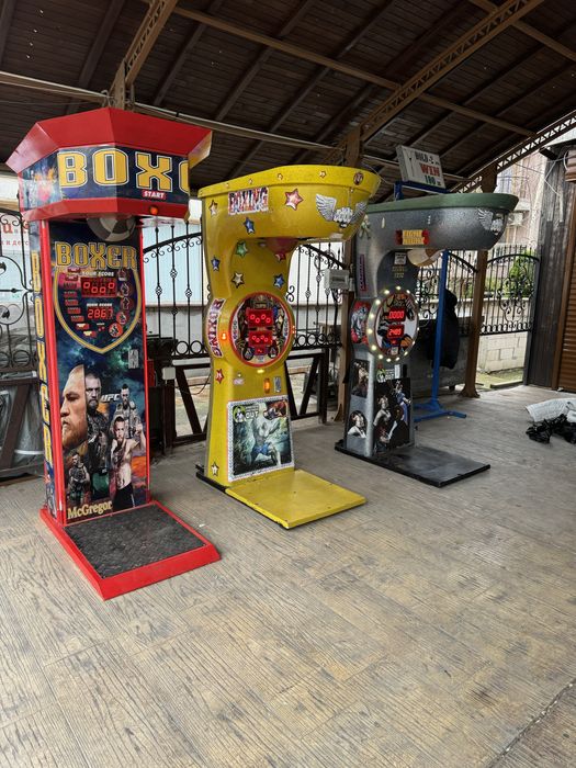 3 броя боксови круши