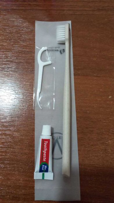 Одноразовый зубной набор для гостиниц