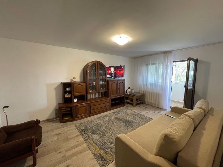 Apartament 3 camere zona Bucegi