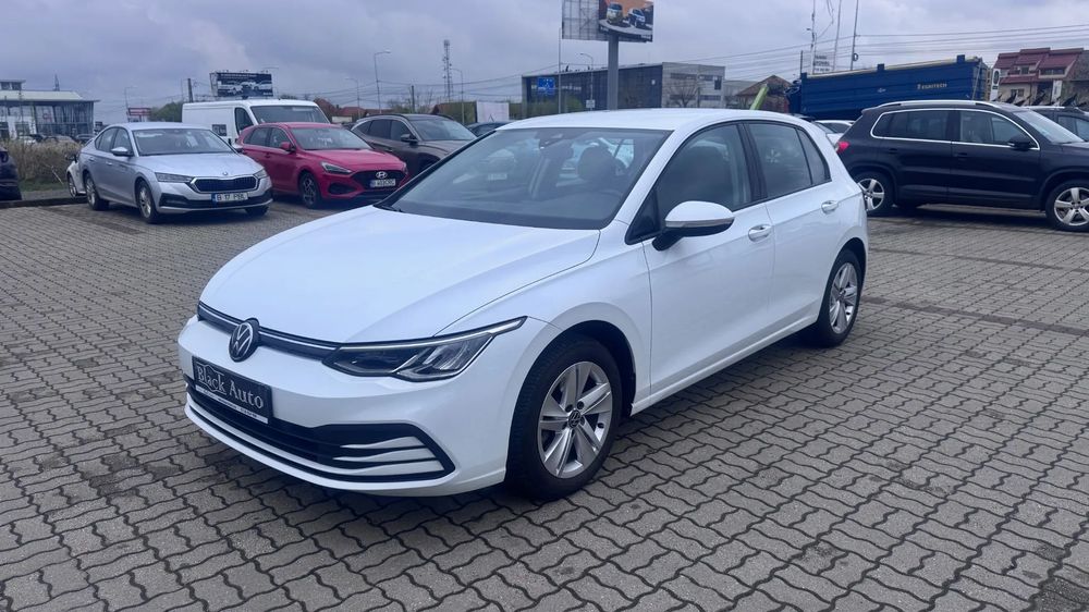Volkswagen Golf 2023 . automata . etsi . TVA . 68.000 km . Garantie 2027