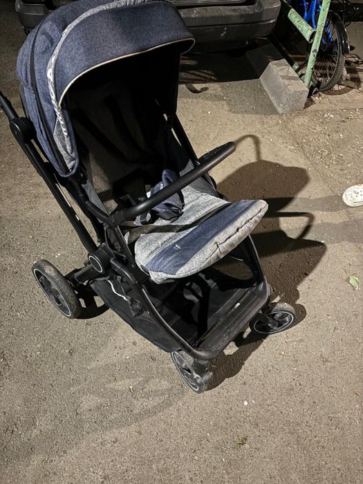 Коляска прогулочная Ining Baby