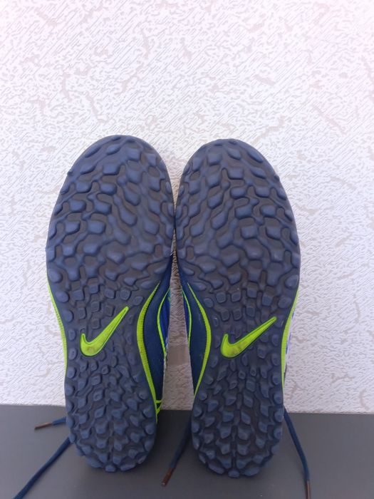 Nike Phantom сороконожки