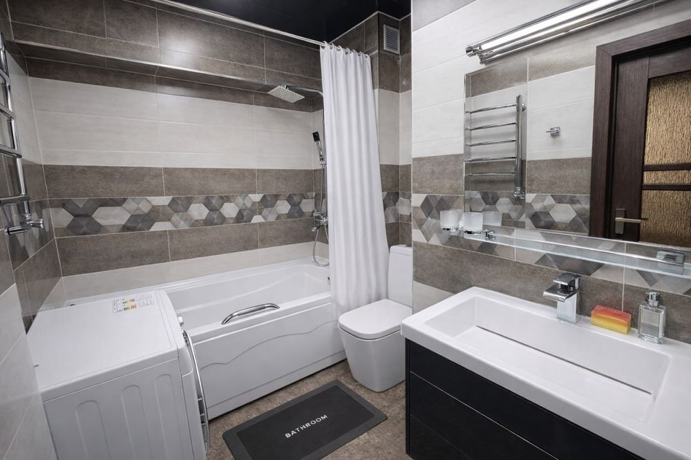 Сдается квартира 2/4/4 на Ц4, напротив Алайский рынок (А.Кодирий мт)