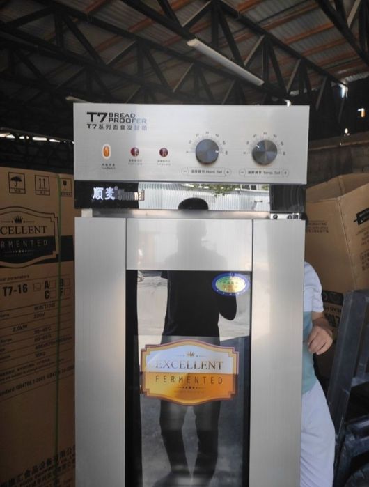 Rastoyka xamir shishtirib beradigan aparat