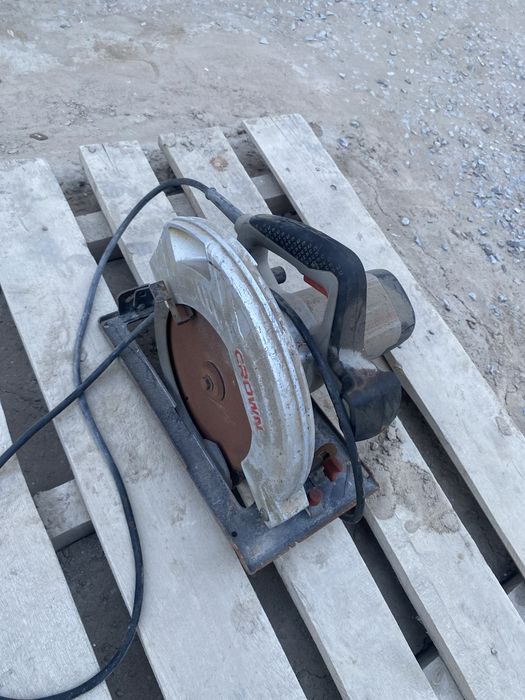 Дисковая пила Crown