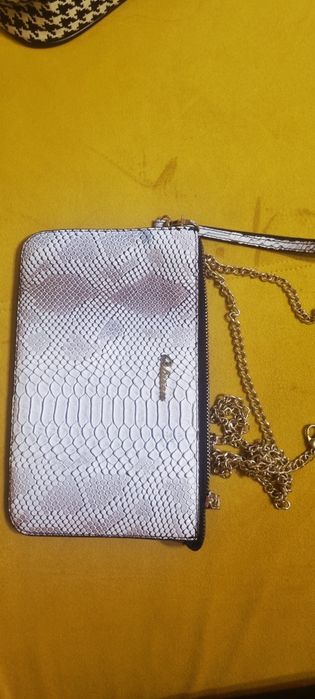 3 сумочки за 5000 тенге