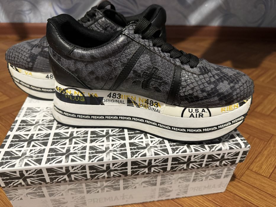 Продам обувь женскую