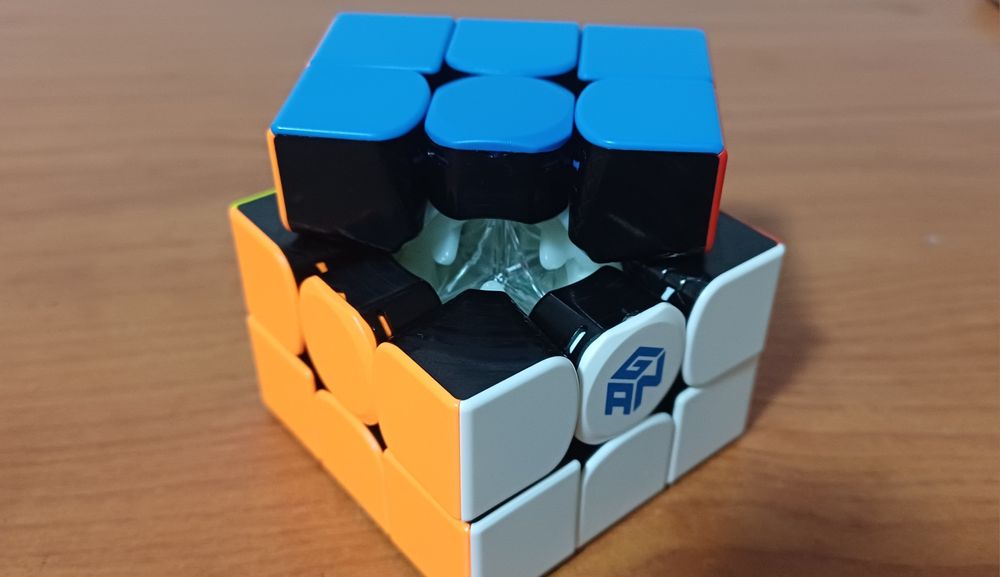 Продам Gan 356 rs