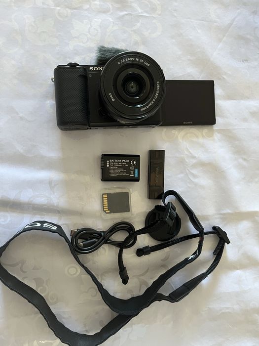 Продам камеру Sony ZV e10