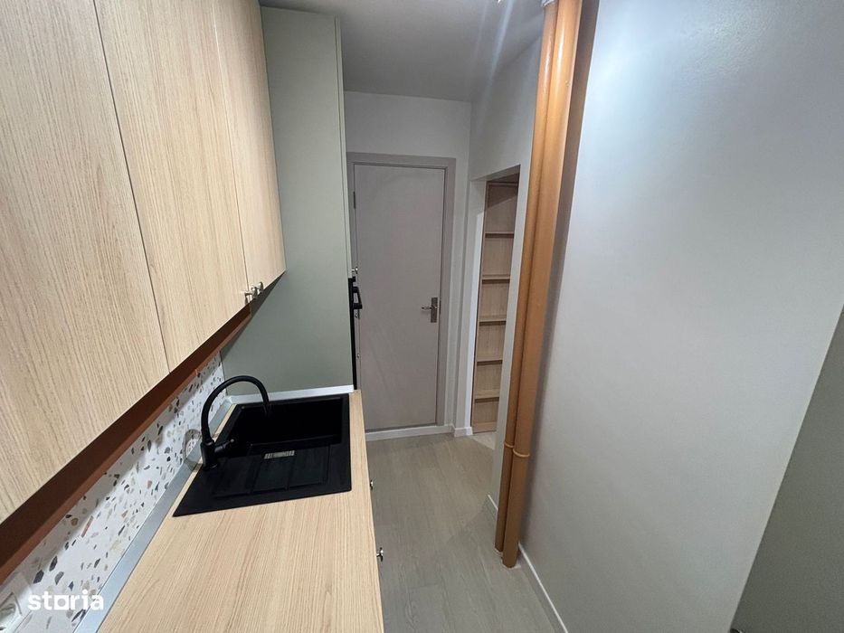 unirii , rond Alba Iulia garsoniera