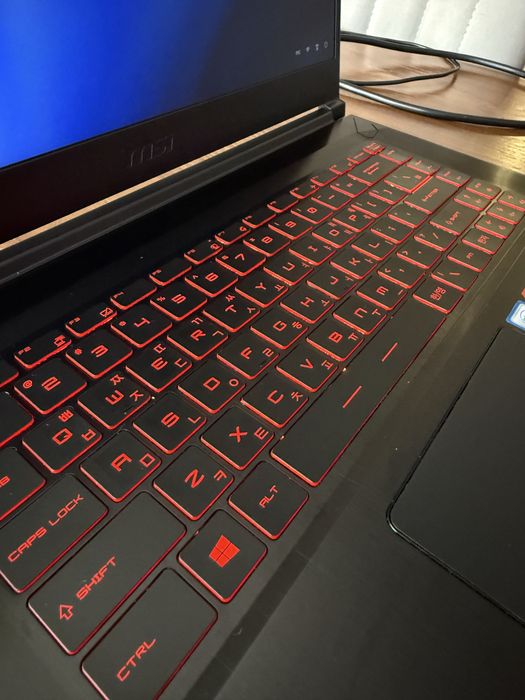 Ноутбук MSI GF63 8RC