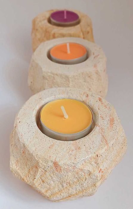 Свещник от камък