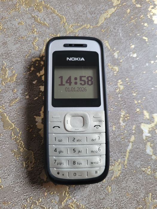 Nokia 12-00 Nokia