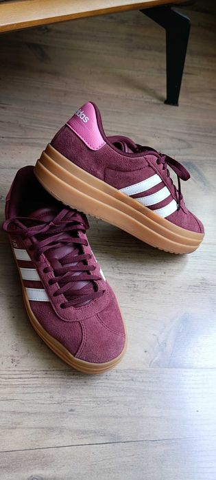 Adidas, Liu Jo и лоуфъри ест. кожа