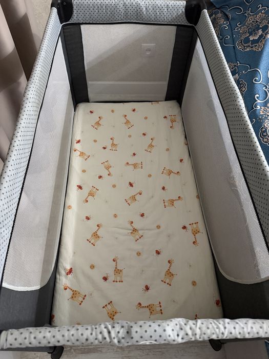 Детская кроватка манеж+ чехол