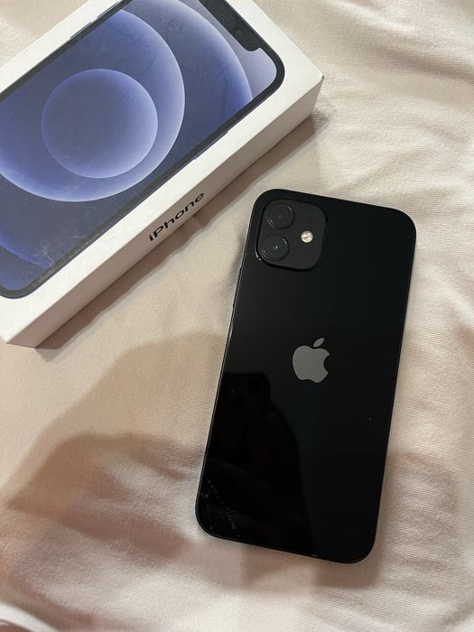 Айфон 12 128гб в идеале