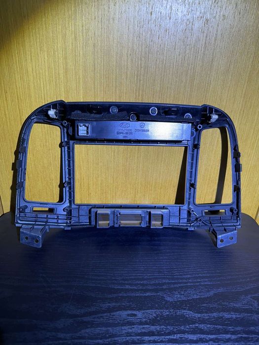 Рамка за Hyundai Santa Fe II