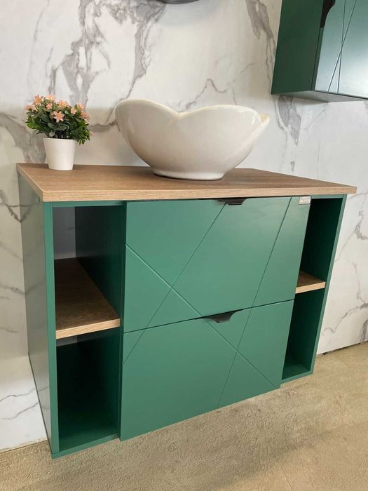 НАЛИЧНИ !!! Шкафове за баня Мебели за Баня