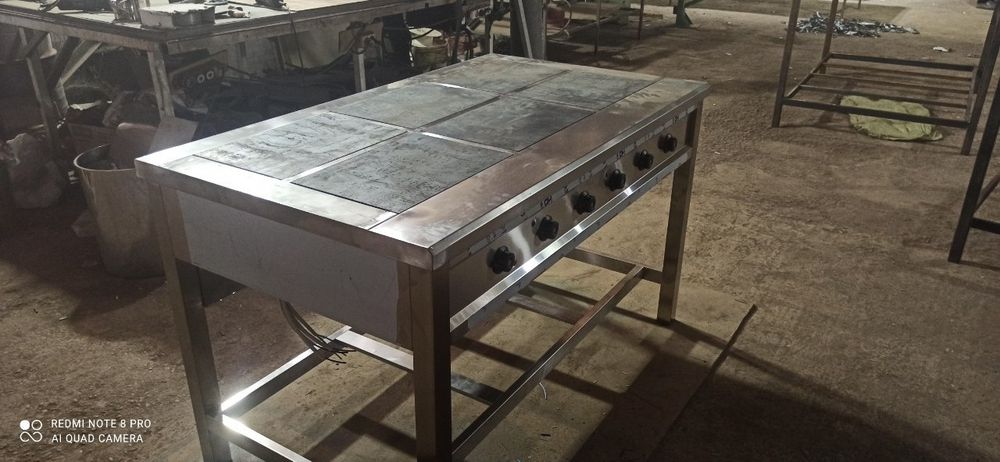 Электрические плита 380 vолтга 
Ишледи 3 канфоркали 4 та палаженияли