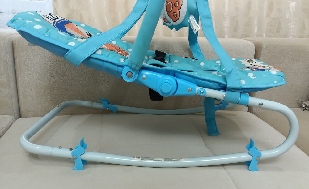 Шезлонг для малышей