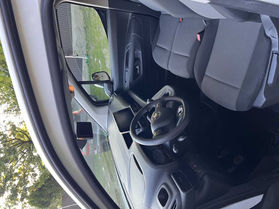 Toyota Proace City 2020, 1.5 Diesel, 3 locuri, stare foarte bună - TVA deductibil