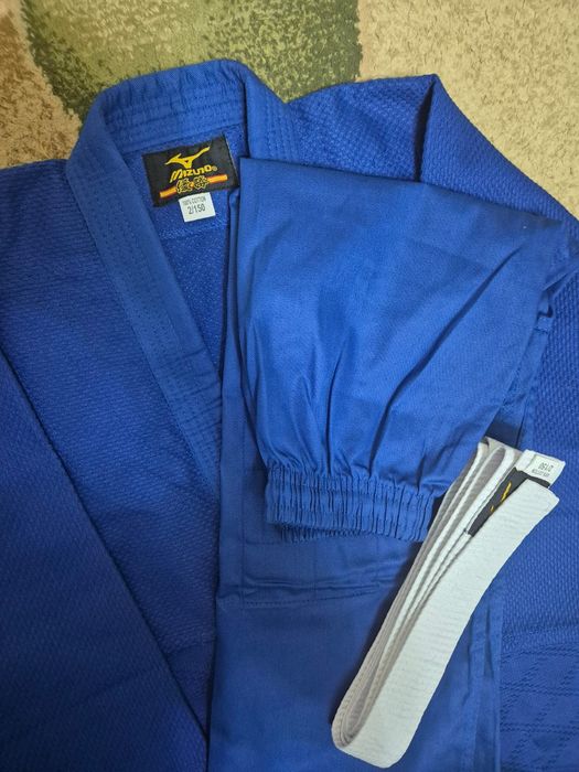 Продам новое кимоно