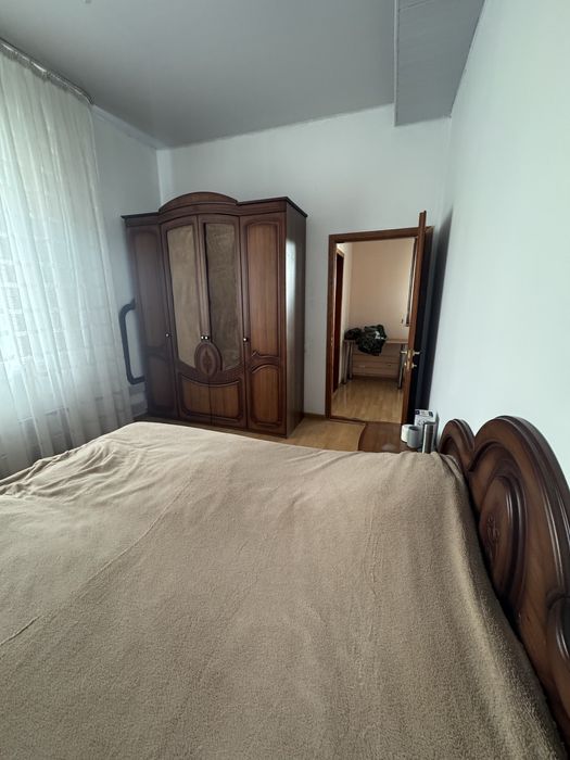 Продается дом с бассейном