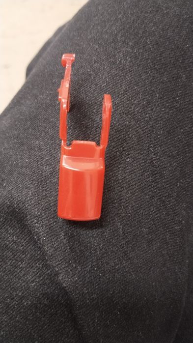 Продается кнопка для пылесоса Dayson