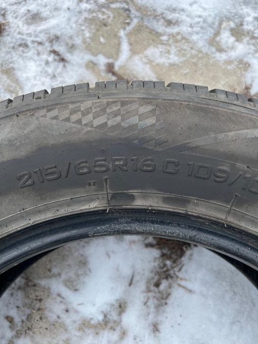 Продам шины на газель