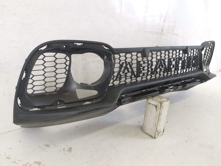 Долна решетка Абарт Фиат 500 2 [фейслифт] Оригинална и в добро състоян