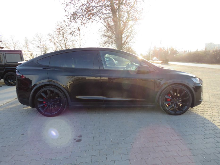 Tesla X P100D 4x4