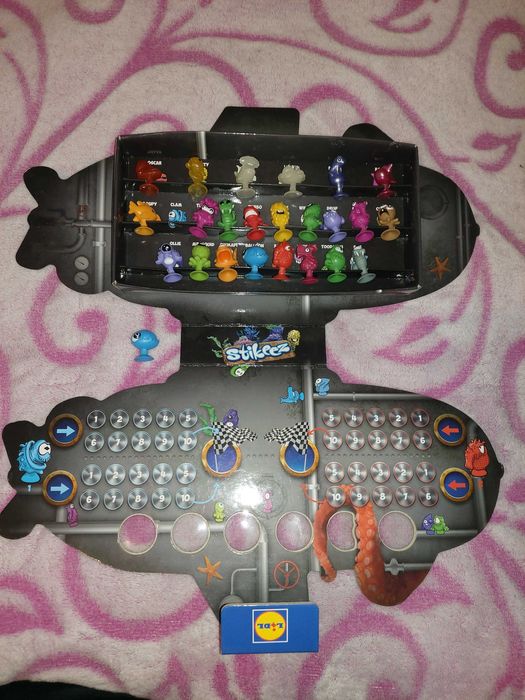 продавам колекции стикита от 2014,2015,2016 и 2017г. ...