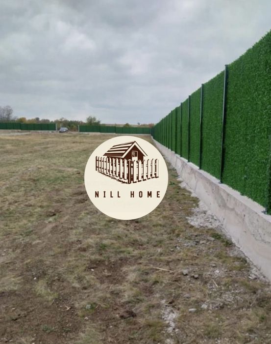 Поцинкована мрежа с декорация(Изкуствена трева) 4мм тел / 40 мм око
