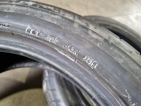 285/40/20//255/45/20 DUNLOP